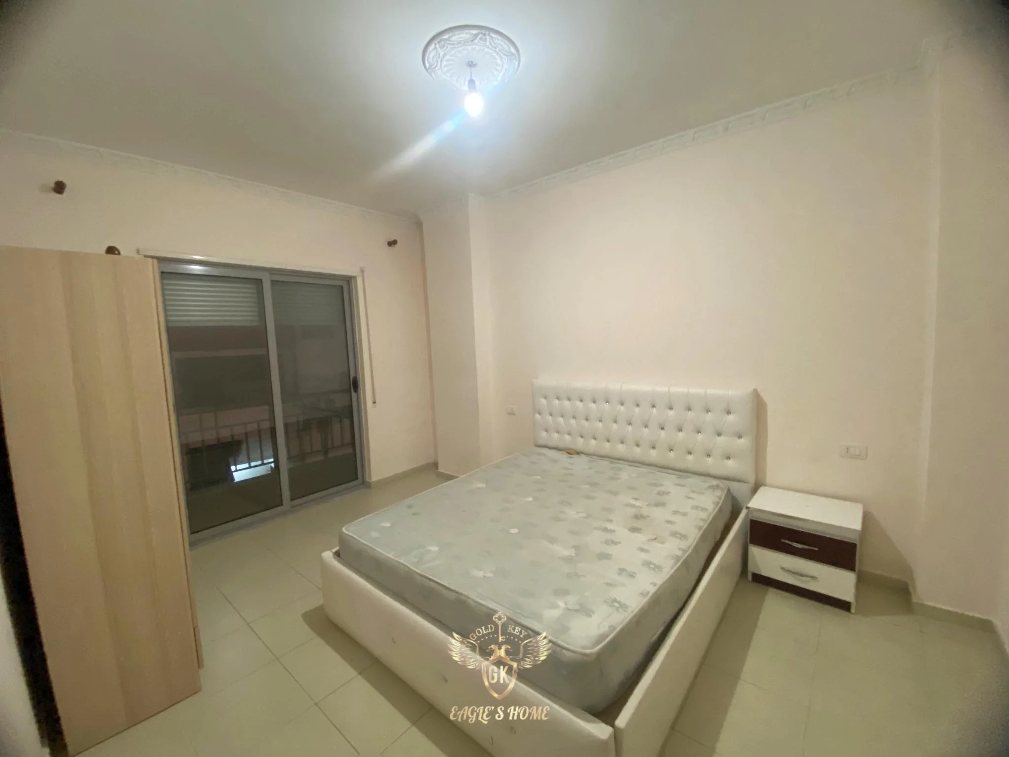 Shitet Apartament
• 2+1+2 + 2 ballkone🏡Qender Durres Prane Blue Star Center🏡