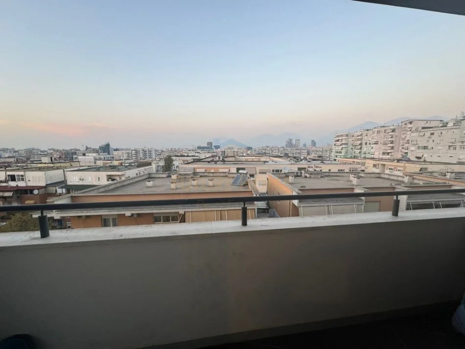 Tirane, shitet apartament 1+1 Kati 6, 83 m² 215.000 € 