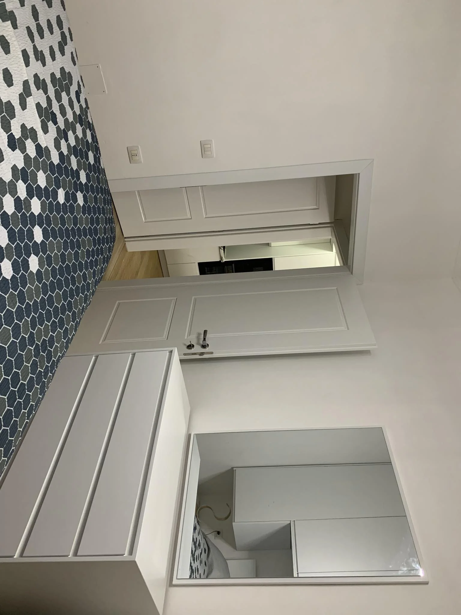 RRUGA 5 MAJI, SHITET APARTAMENT MODERN 1+1!

105 000euro
