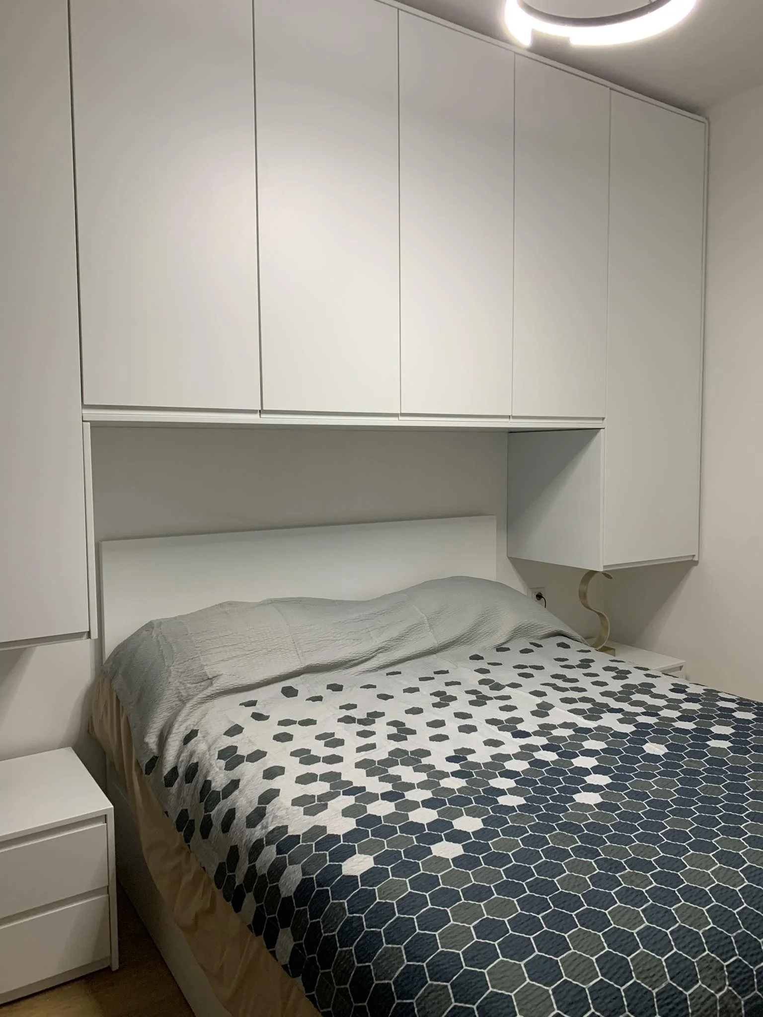 RRUGA 5 MAJI, SHITET APARTAMENT MODERN 1+1!

105 000euro