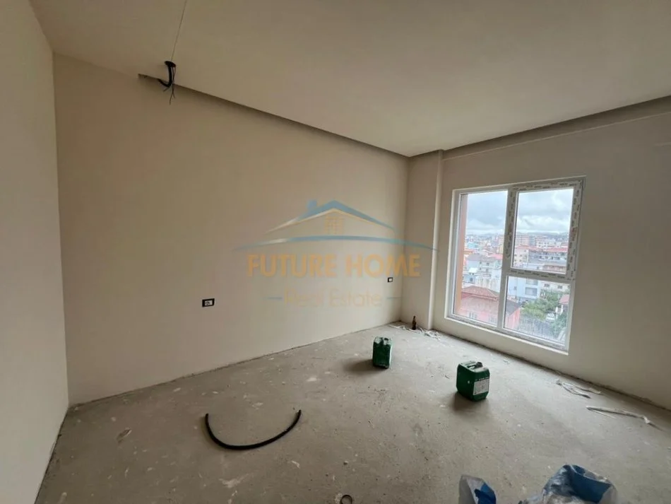 Tirane, shes apartament 2+1+Ballkon Kati 5, 106 m² 190.000 € 