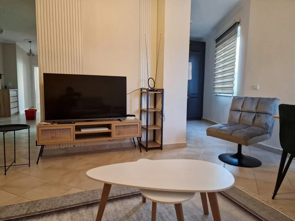 Plazh Durres, shitet apartament 3+1 Kati 8, 110 m² 135.000 €