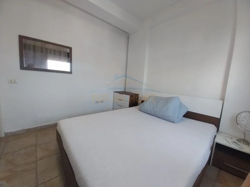 Tirane, jepet me qera apartament 3+1+Aneks+Ballkon Kati 6, 110 m² 700 € (Rruga Haxhi Dalliu prane Bulevardit te Ri)