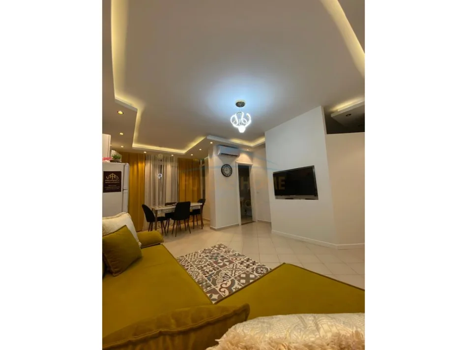 Durres, shes apartament 1+1 Kati 3, 42 m² 85.000 € (Durres)