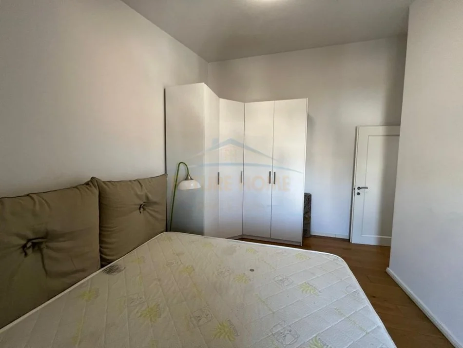 Tirane, shitet apartament 3+1 Kati 2, 108 m² 230.000 € 