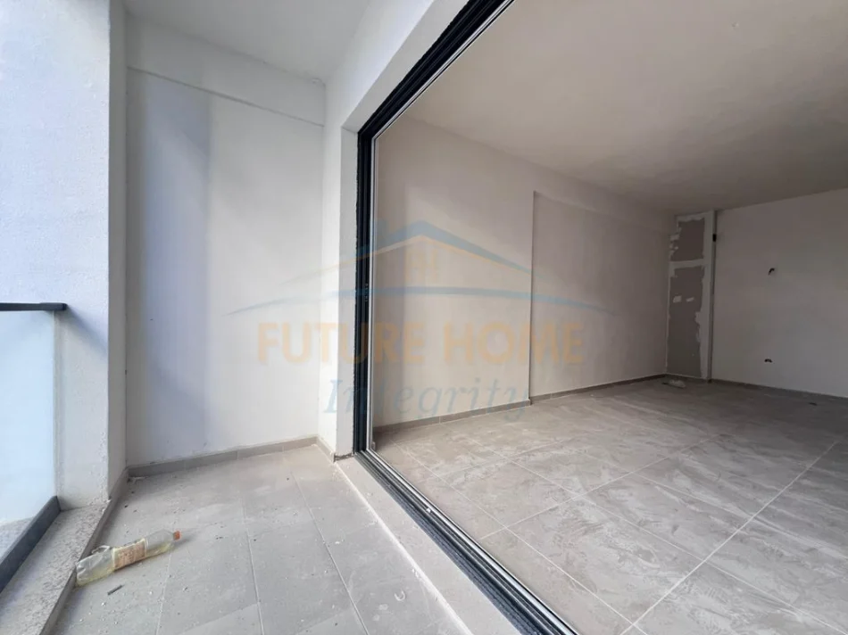 Durres, shitet apartament 2+1+Ballkon Kati 3, 97 m² 116.208 € (Rezidenca Liburna, Golem)