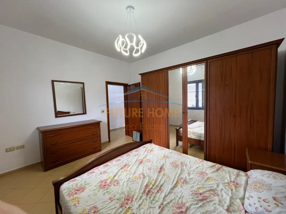 Tirane, jepet me qera 1+1 Kati 2, 60 m² 350 € (Don Bosko Tiranë)