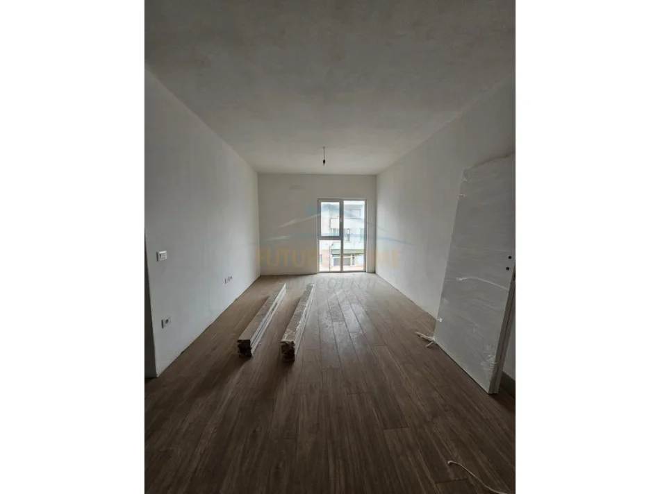 Tirane, shitet apartament 2+1 Kati 7, 94 m² 120.000 € (Kompleksi Tirana Entry II)