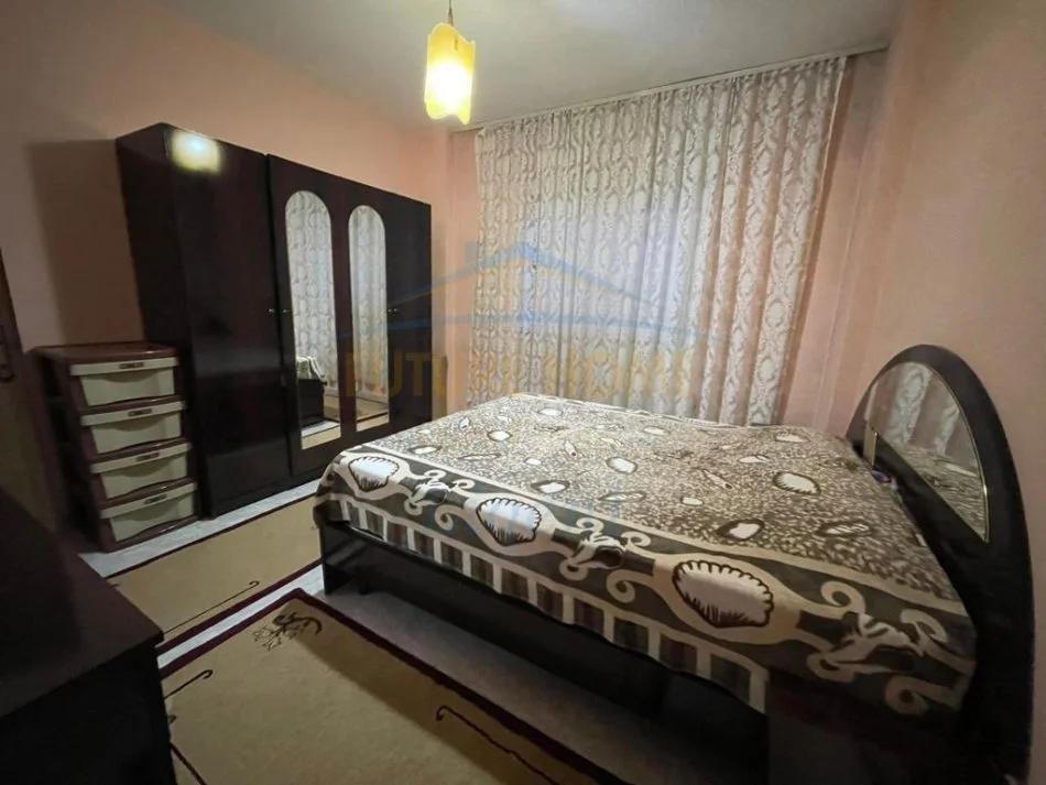 Tirane, jepet me qera apartament 2+1 Kati 4, 90 m² 570 € (Don Bosko prane Piceri Herdi)