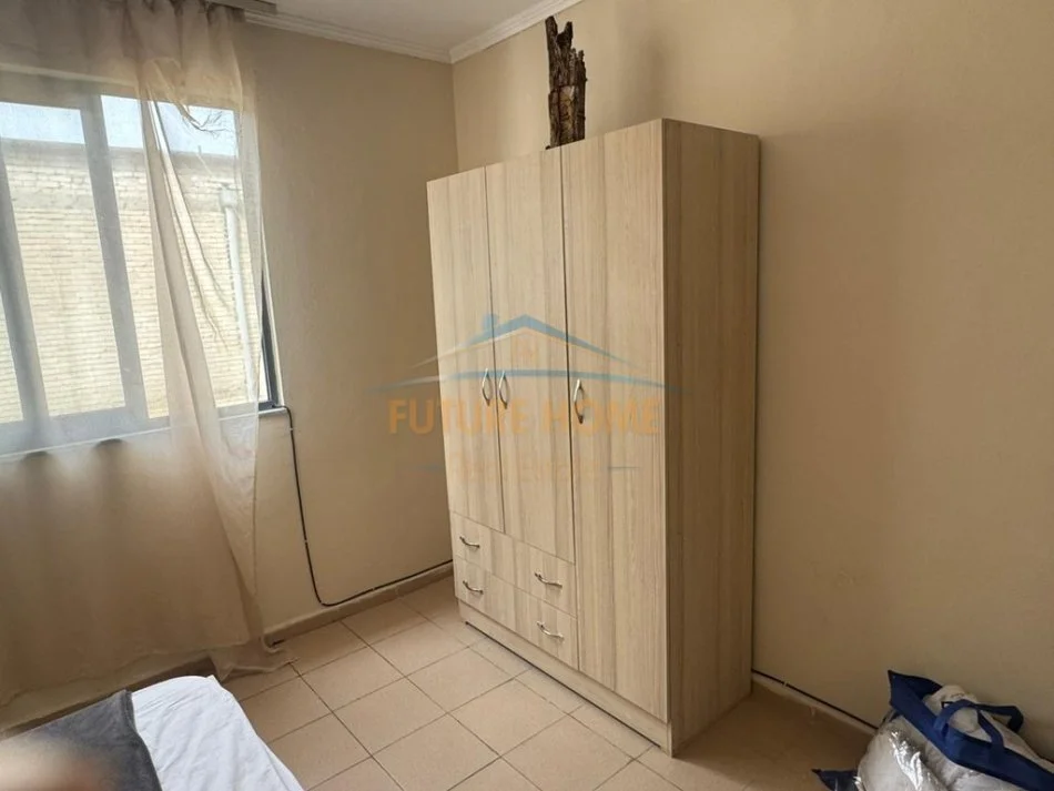 Tirane, jepet me qera apartament 2+1 Kati 3, 53 m² 550 € (Kongresi Manastirit)