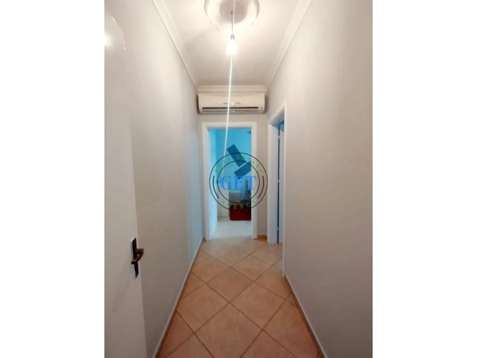 Durres, jepet me qera 2+1+Ballkon Kati 6, 105 m² 400 € (Plazh, Iliria, Durres)
