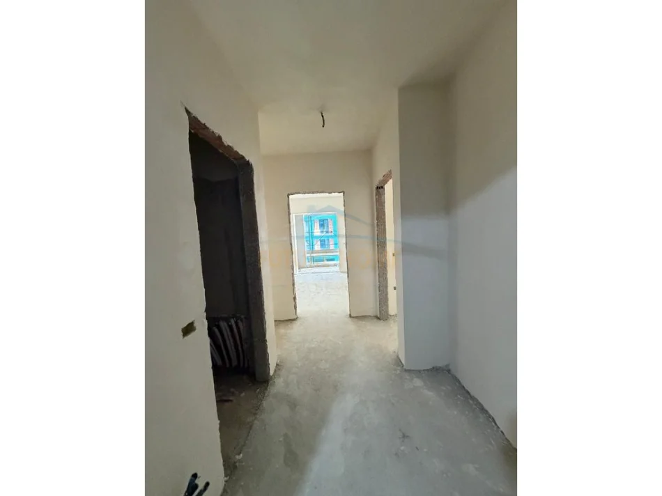 Tirane, shitet apartament 2+1 Kati 3, 102 m² 183.600 € (Martaniteti i ri)