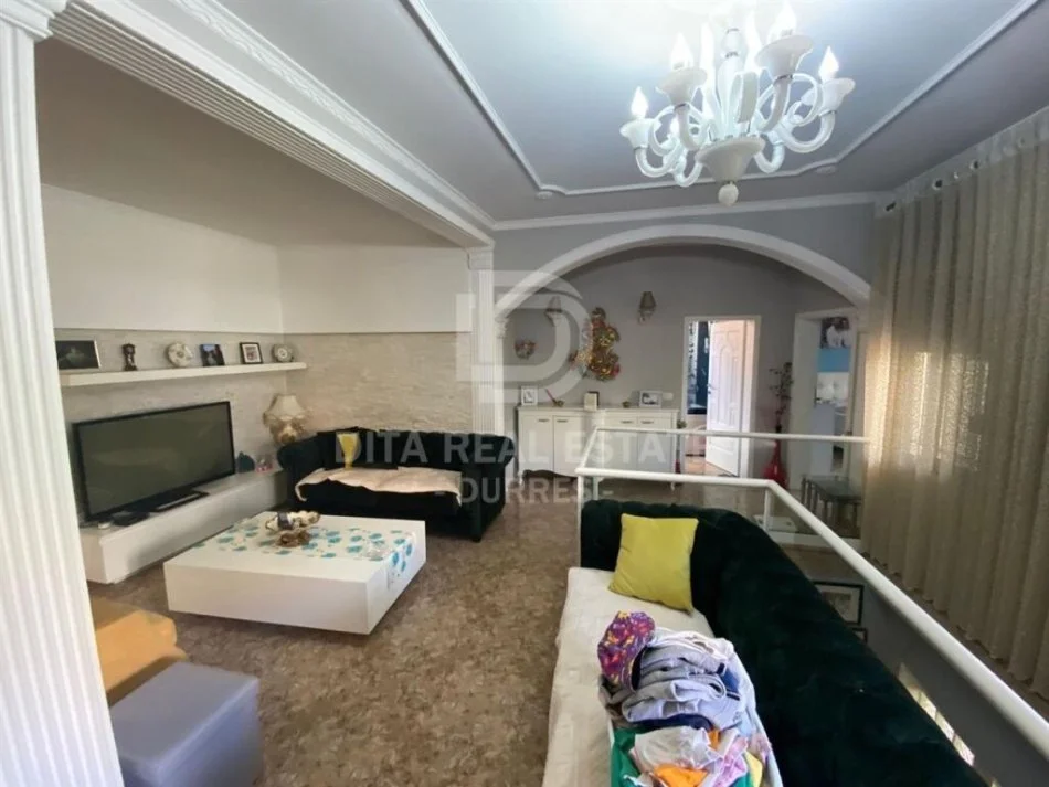 Durres, shitet shtepi 5+1+Aneks+Ballkon Kati 2, 116 m² 190.000 € (UKD)