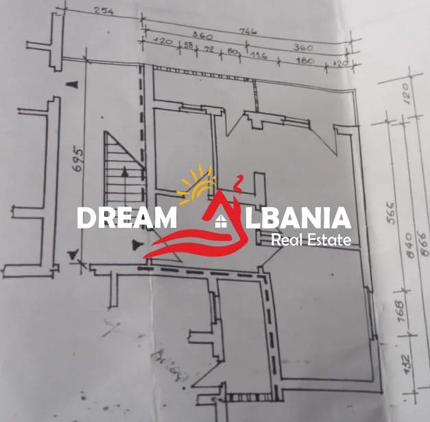 Tirane, shitet apartament 1+1 Kati 4, 63 m² 100.000 € (prane Pazarit te Ri (Rruga Tefta Tashko Koco))