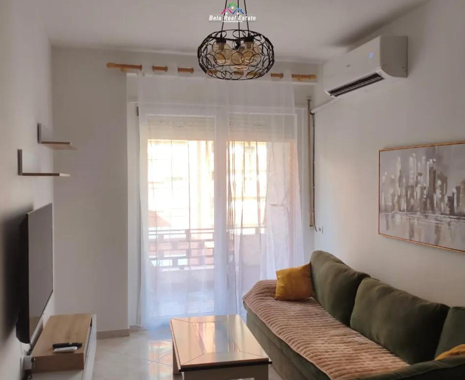 Tirane, jepet me qera apartament 2+1 Kati 7, 80 m² 580 € (Kompleksi Golden Park)