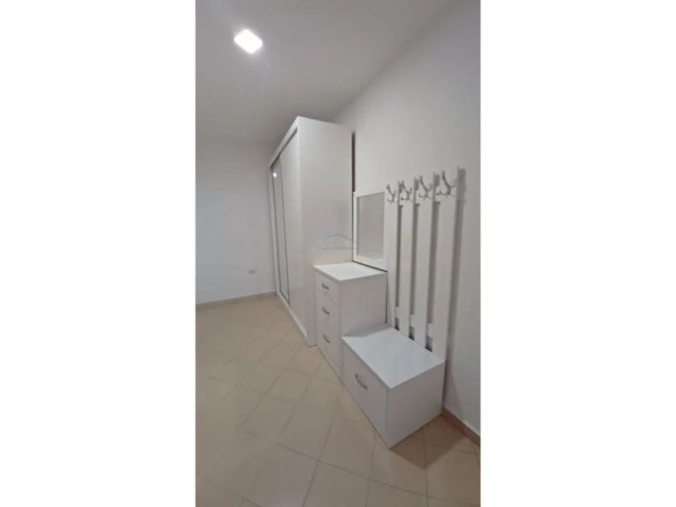 Sarande, shitet apartament 1+1 Kati 5, 54 m² 115.000 € (zonën qendrore pranë hotel Portanova.)