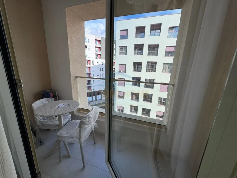 Tirane, jap me qera ,apartament me mobilim luksoz 1+1+Ballkon Kati 6, 62 m² 500 € (ALI DEMI)