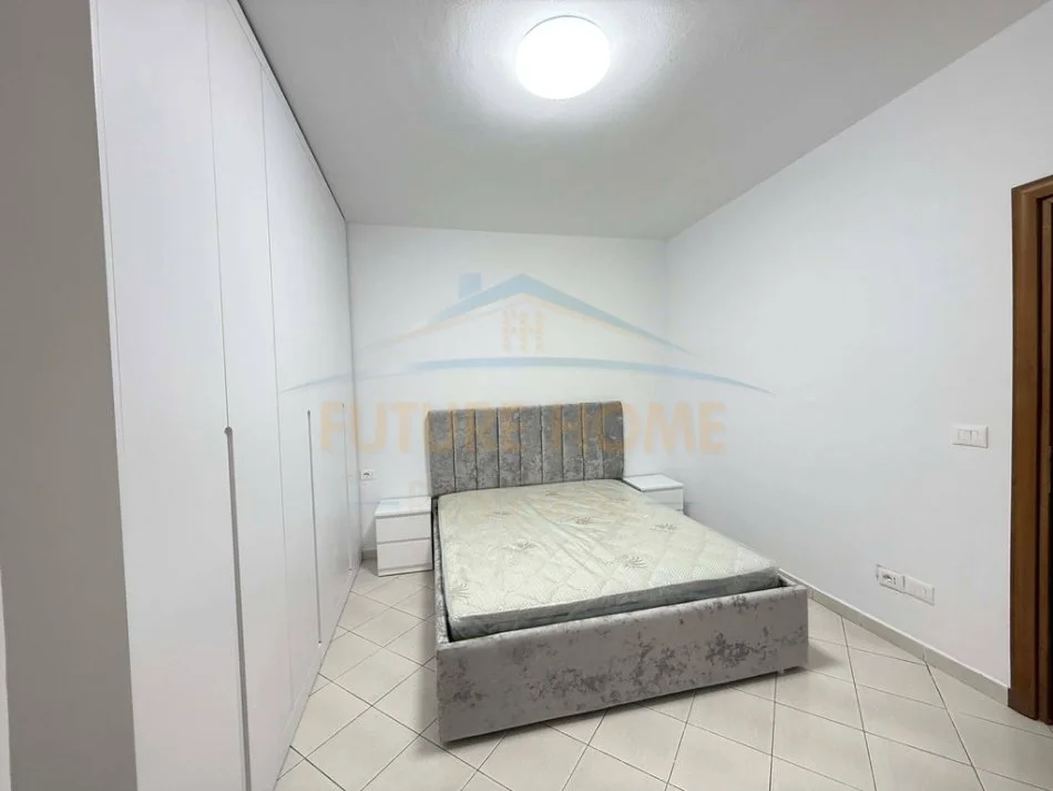 Tirane, jepet me qera apartament 1+1 Kati 1, 63 m² 450 € (Astir)