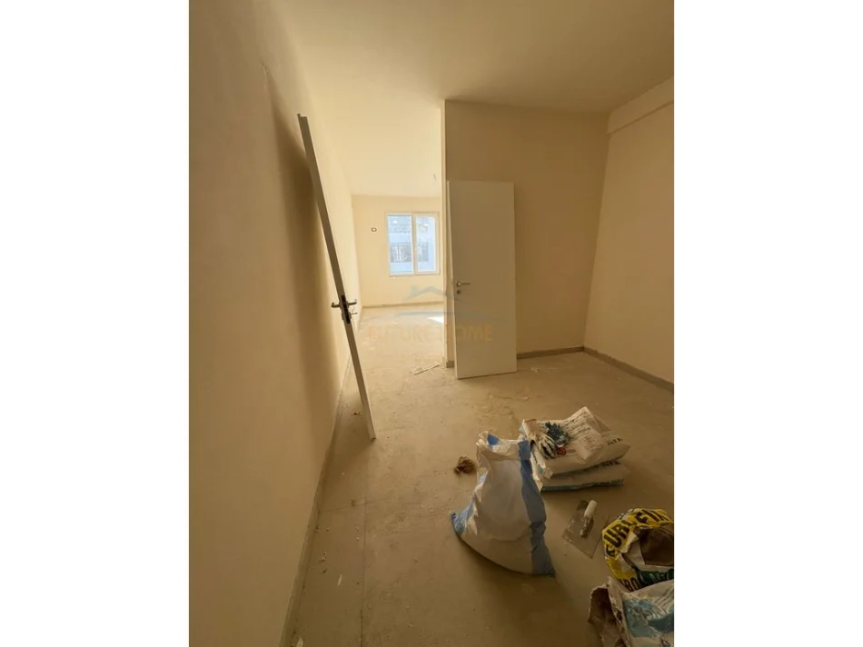 Tirane, shitet apartament 2+1 Kati 6, 110 m² 113.300 € (Kamez)