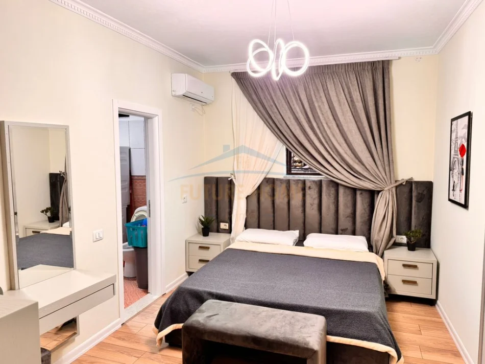 Tirane, jepet me qera apartament 3+1 Kati 3, 91 m² 1.200 € (Bulevardi B.Curri)
