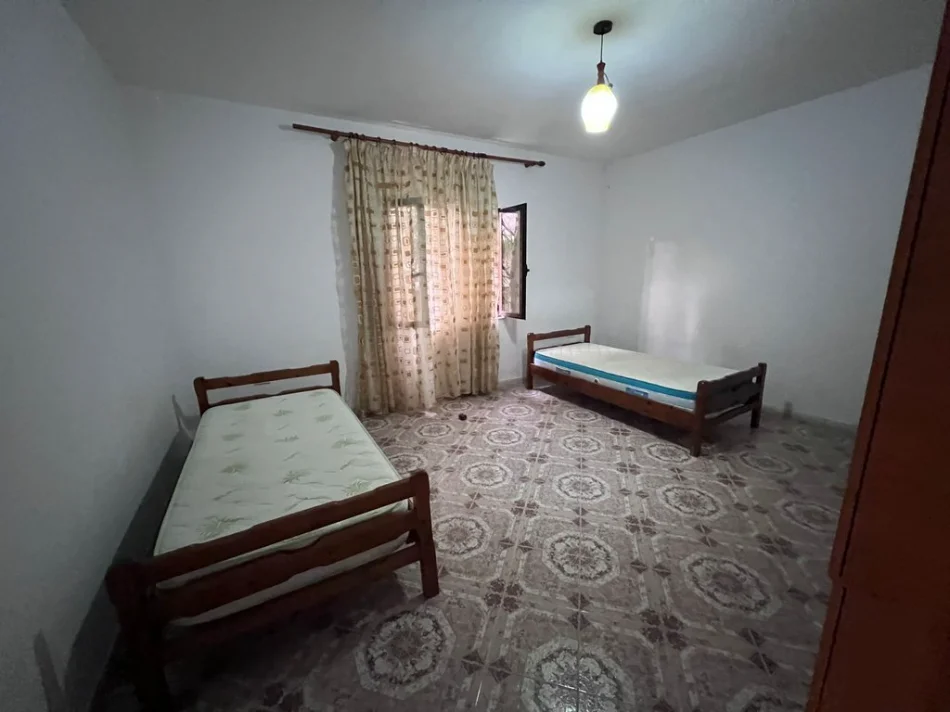 Tirane, jepet me qera apartament 2+1 Kati 1, 110 m² 500 € (Ish Parku i Autobuzave)
