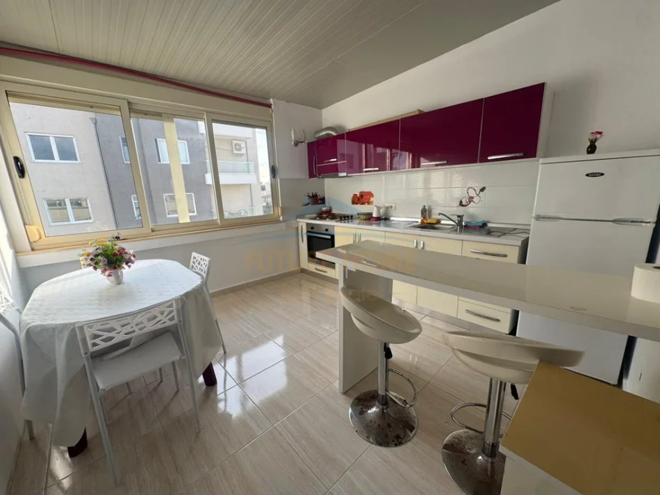 Durres, shes garsonier 1+1 Kati 4, 54 m² 65.000 € 