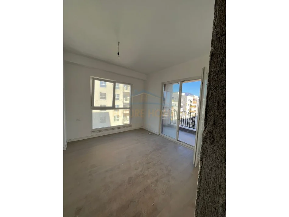 Tirane, shes apartament 2+1 Kati 7, 103 m² 187.000 € (Kompleksin Aura)