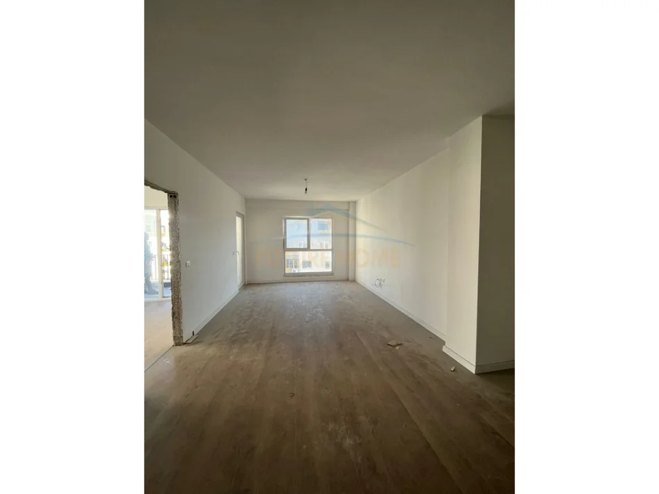 Tirane, shitet apartament 2+1+Ballkon Kati 7, 103 m² 187.000 € (Kompleksi Aura, Rruga Dritan Hoxha)
