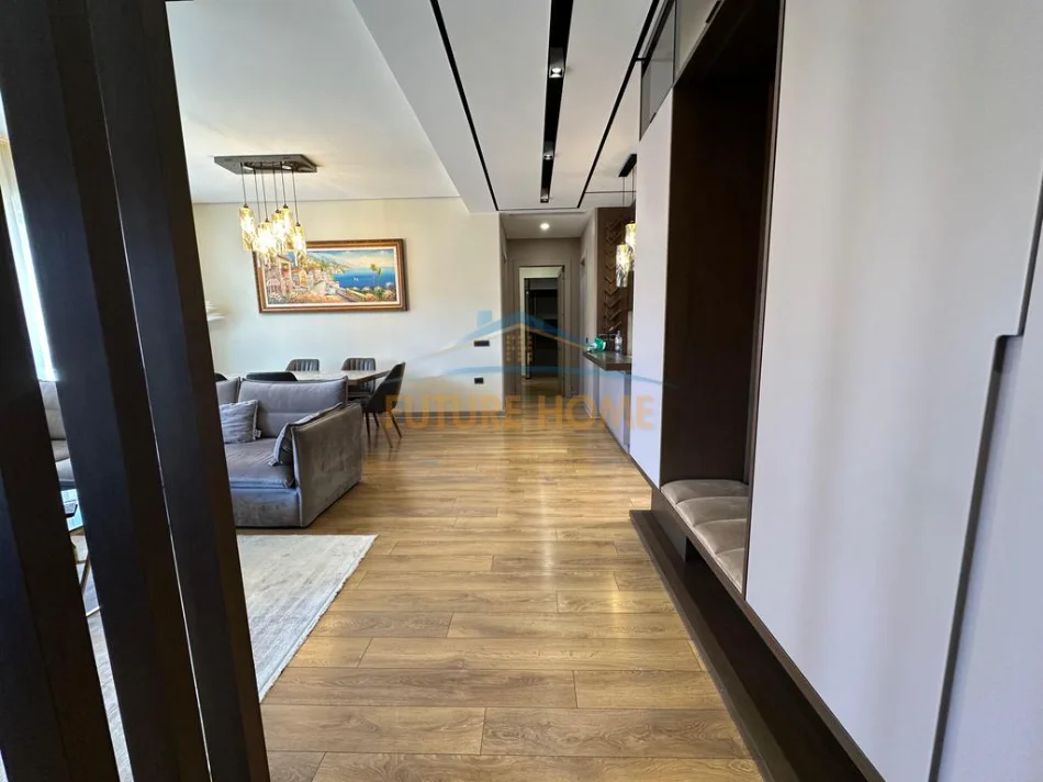 Tirane, shitet apartament 2+1 , 140 m² 550.000 € (KOMPLEKSI DELIJORGJI)