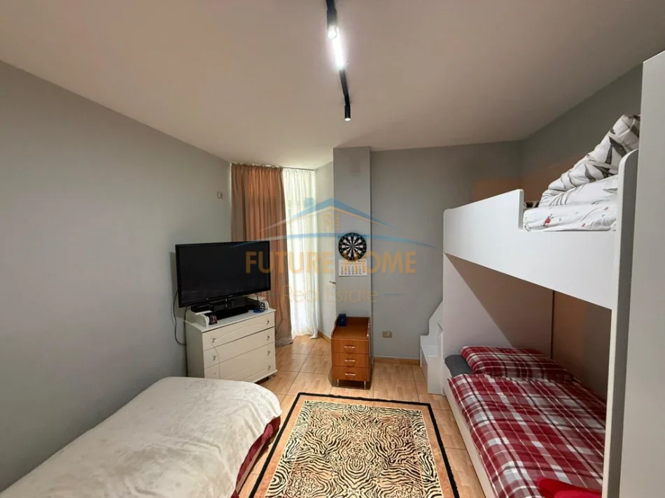 Tirane, shitet apartament 2+1, Kati 4, 105 m² 230.000 € (Zogu i Zi)