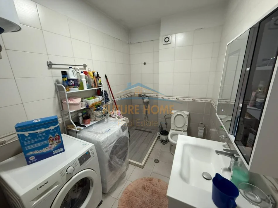 Tirane, shitet apartament 2+1 Kati 4, 105 m² 240.000 € (ZOGU I ZI)