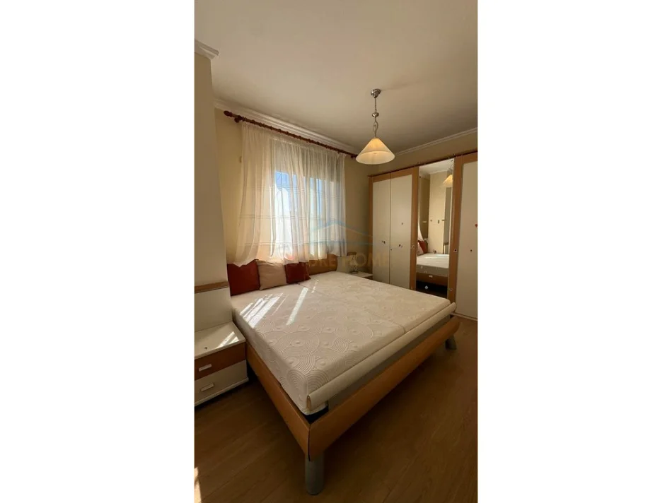Tirane, jepet me qera apartament 2+1 Kati 6, 90 m² 780 € (21 Dhjetori)