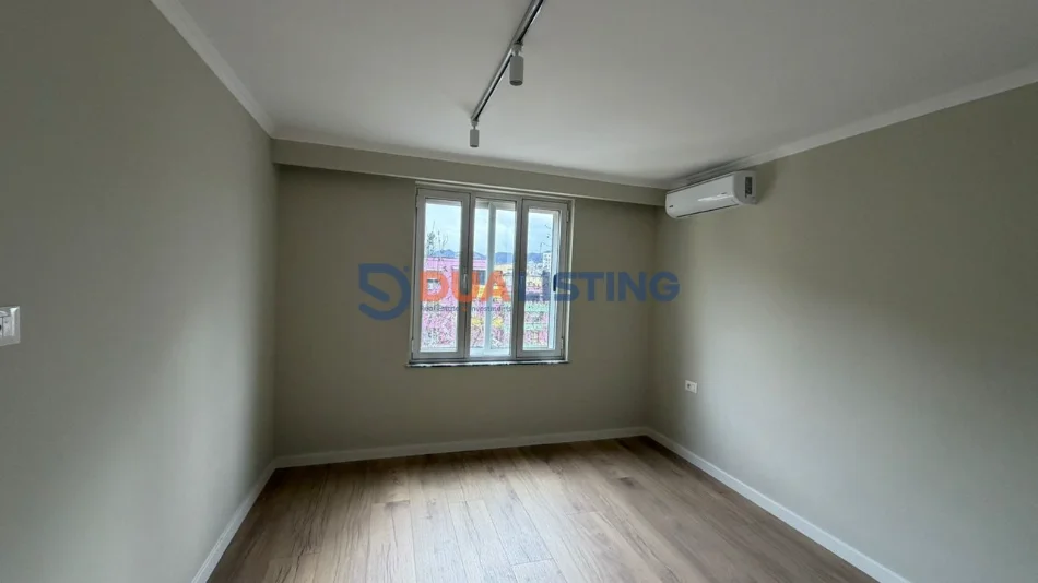 Tirane, shes apartament 1+1+Aneks+Ballkon Kati 4, 45 m² 125.000 € (21 Dhjetori)