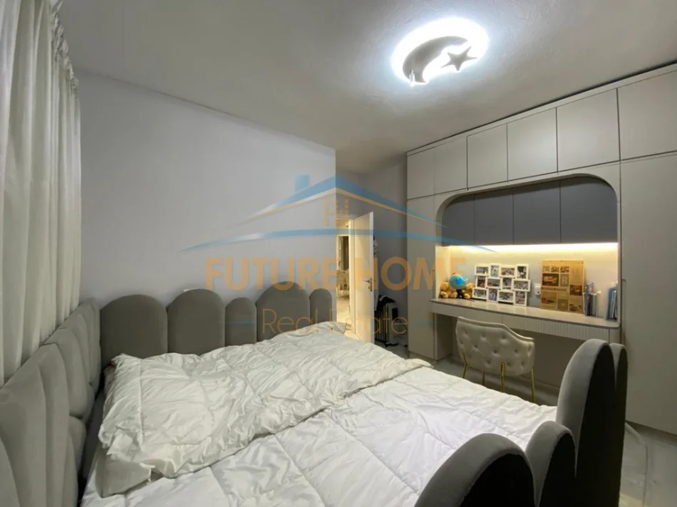 Tirane, shitet apartament 2+1+Aneks+Ballkon Kati 6, 110 m² 375.000 € (Stadiumi Dinamo)
