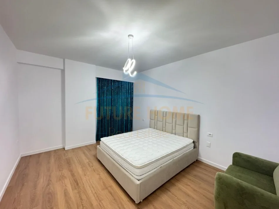 Tirane, shitet apartament 1+1 Kati 2, 74 m² 169.000 € (ISH PARKU)