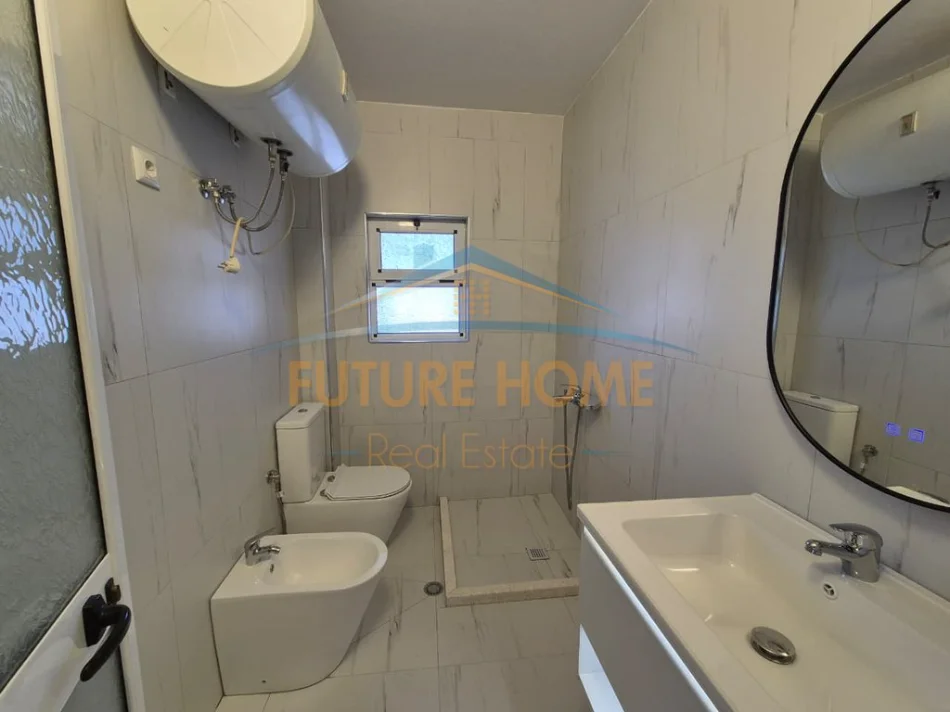 Tirane, shitet apartament 1+1+Ballkon Kati 5, 59 m² 95.000 € 