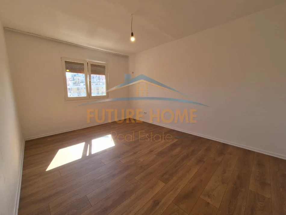 Tirane, shitet apartament 1+1 Kati 5, 58 m² 95.000 € (Oxhaku)