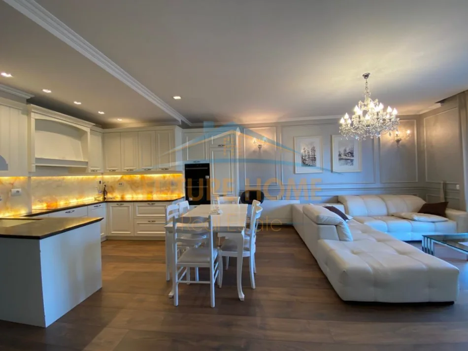 Tirane, jepet me qera apartament 2+1 Kati 8, 147 m² 2.100 € (ambasador 3)
