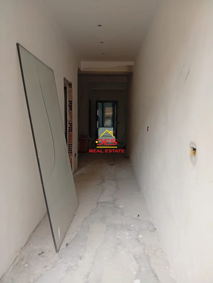 Vlore, shitet apartament 1+1+Ballkon Kati 2, 63 m² (Rruga Fiqirete Musta)