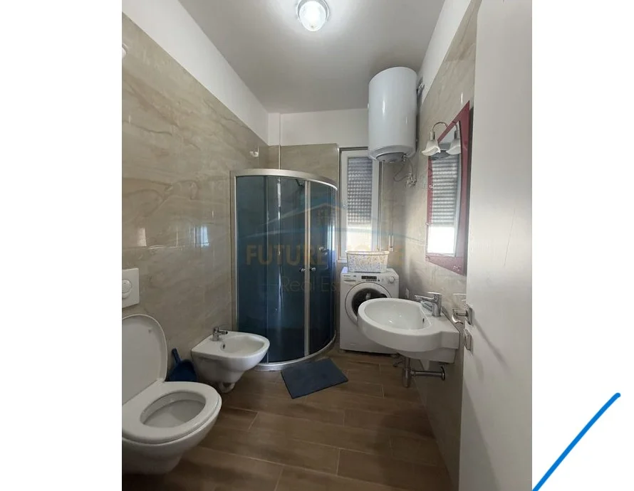 Gjiri Lalezit | Hamallaj, shitet apartament 1+1+ Post Parkimi +Ballkon Kati 1, 61 m² 190.000 € (Vala Mar Residence, Gjiri i Lalezit)