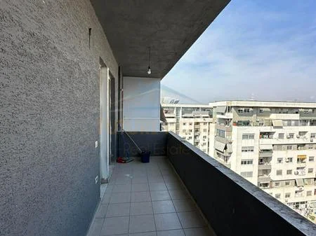 Tirane, jepet me qera apartament 2+1 Kati 8, 95 m² 350 € (Astir)