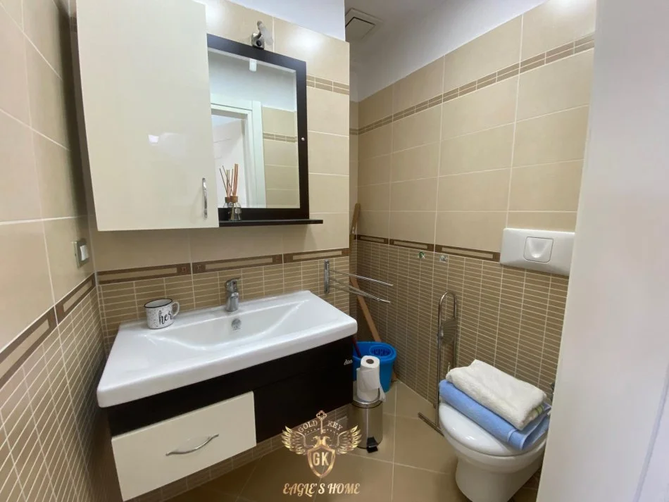 Qera• 2+1+2
• Sea View
• Total Mobiluar🏡Currila🏡
• 500€ Neto ✅