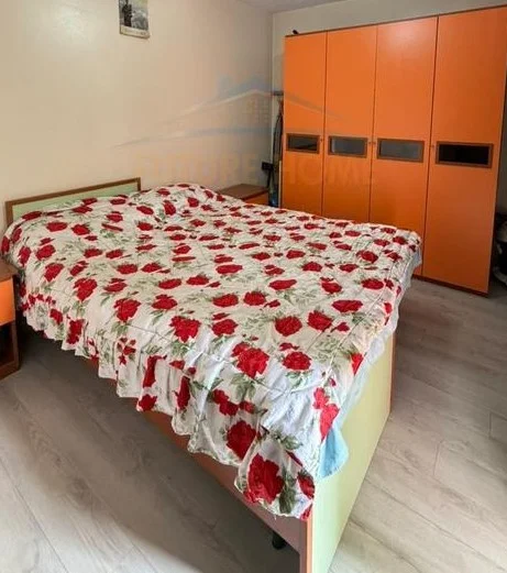 Tirane, jepet me qera apartament 2+1 Kati 2, 95 m² 450 € (Kthesa e kamzes)