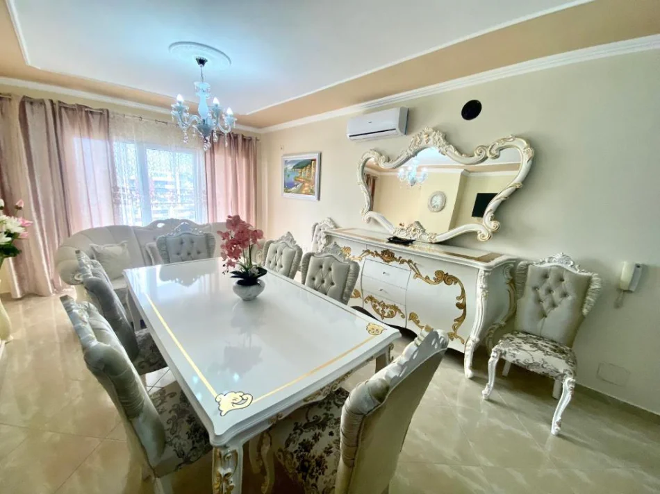Pogradec, shitet apartament 2+1 Kati 9, 102 m² 240.000 € (Pogradec)