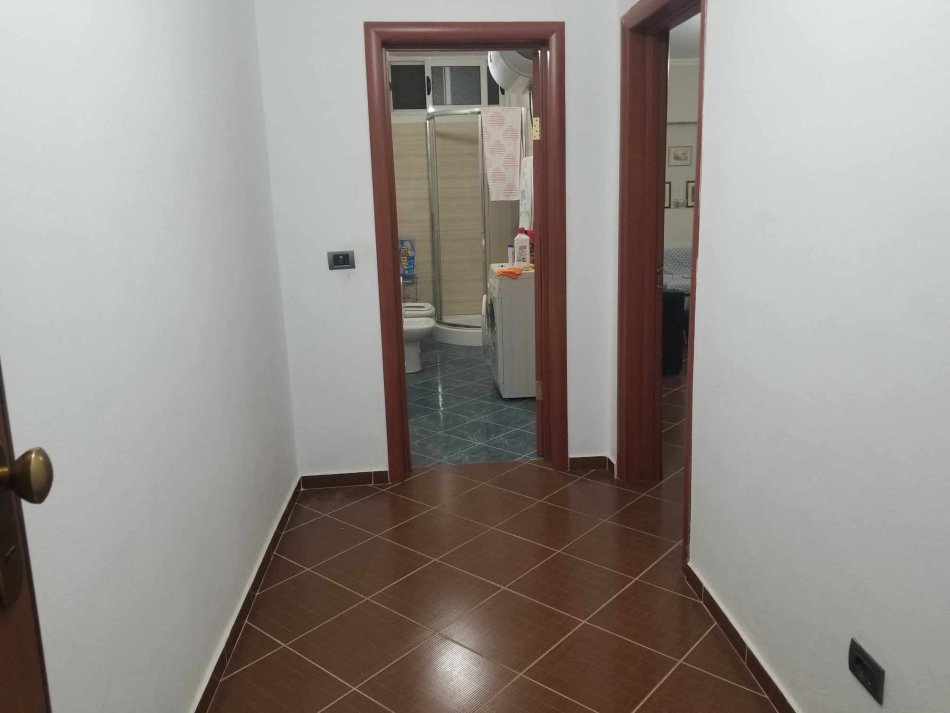 Tirane, shes apartament 2+1+A+BLK Kati 5, 99 m² 98.000 Euro (Rruga Muhamet Deliu)