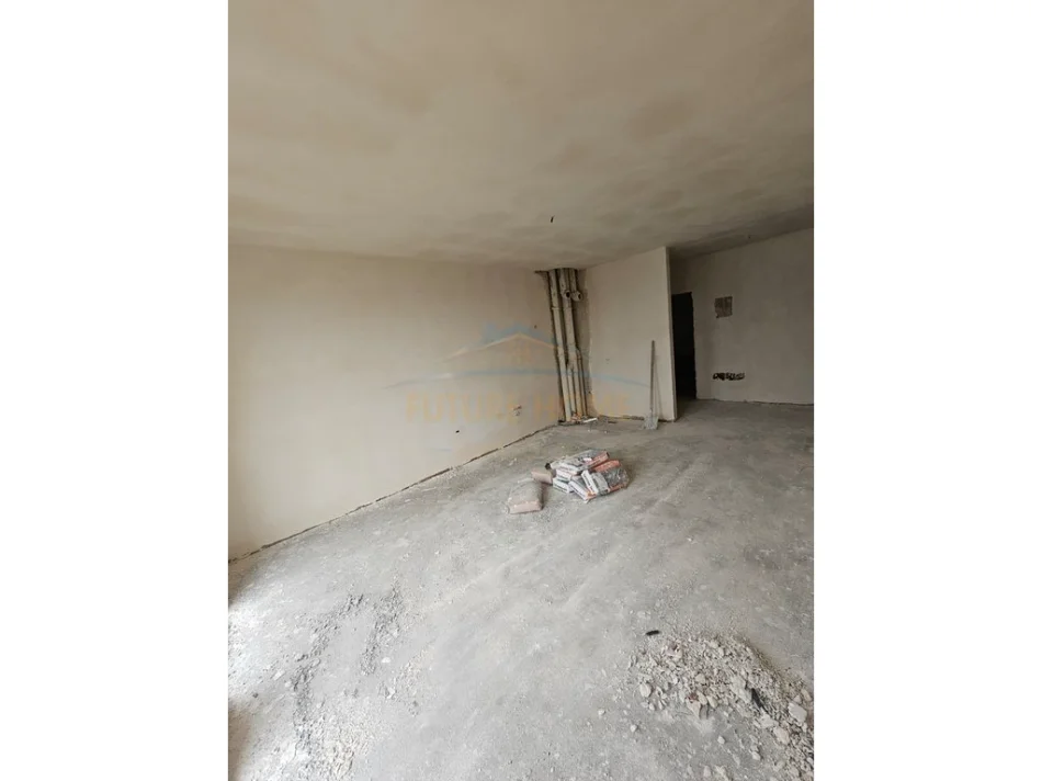 Tirane, shitet apartament 3+1+2+Post Parkimi+Ballkon Kati 3, 117 m² 137.840 € (Univers City)
