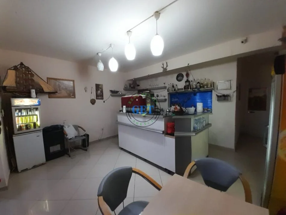 Durres, shitet ambjent biznesi Kati 0, 88 m² 165.000 € (Ish URT, Durres)