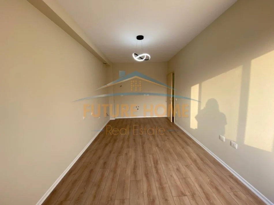 Tirane, shitet apartament 2+1 Kati 4, 73 m² 139.000 € 