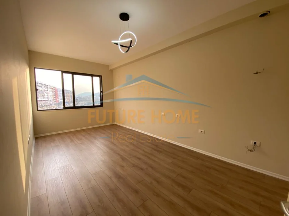 Tirane, shitet apartament 2+1+Aneks Kati 4, 73 m² 139.000 € (Astir)