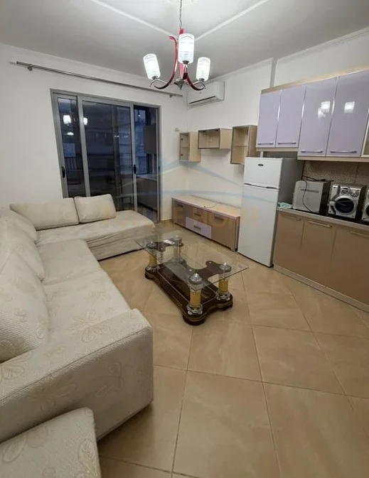 Qera Apartament 1+1, Rrethi i Astirit